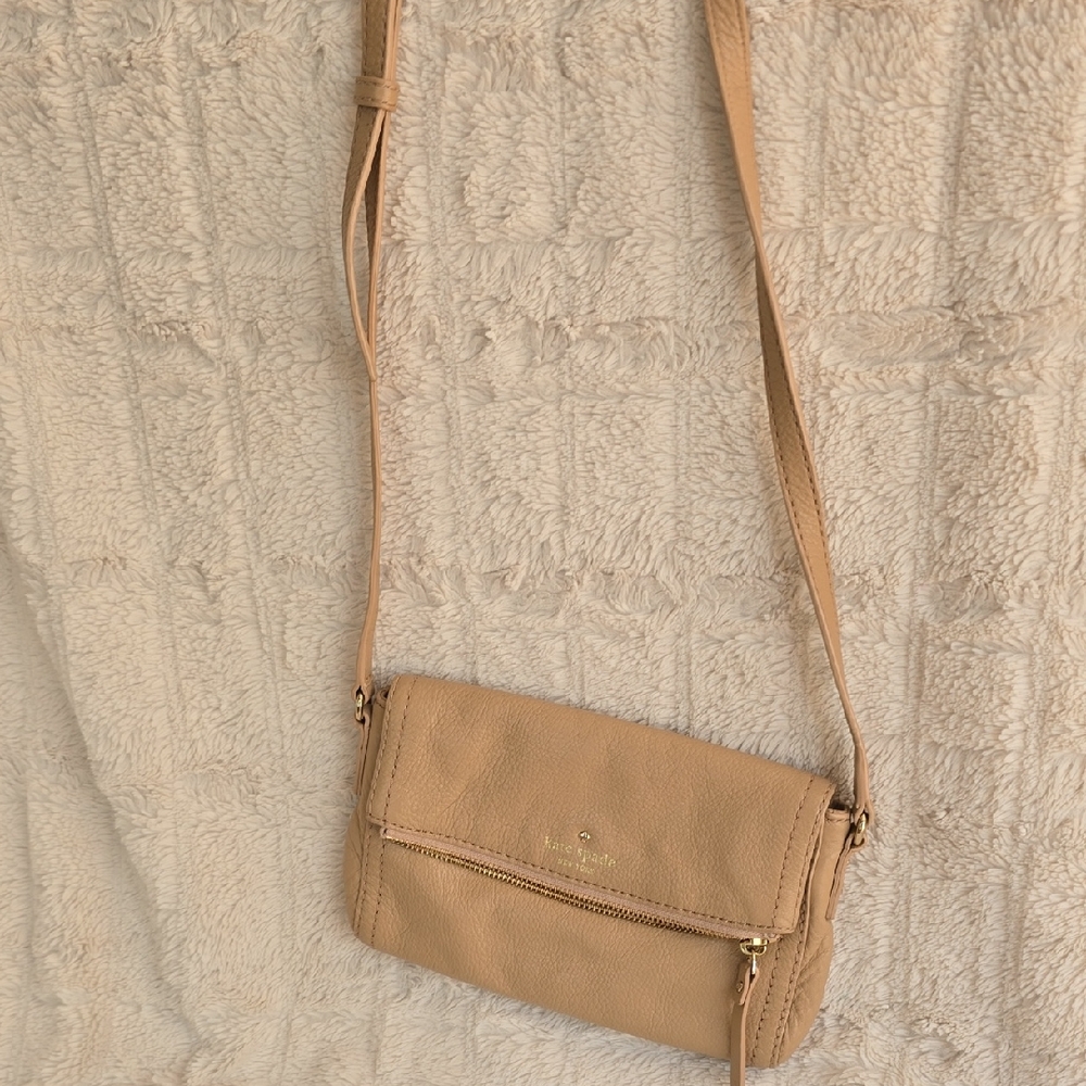 Leather Crossbody Bag in Neutral Tan